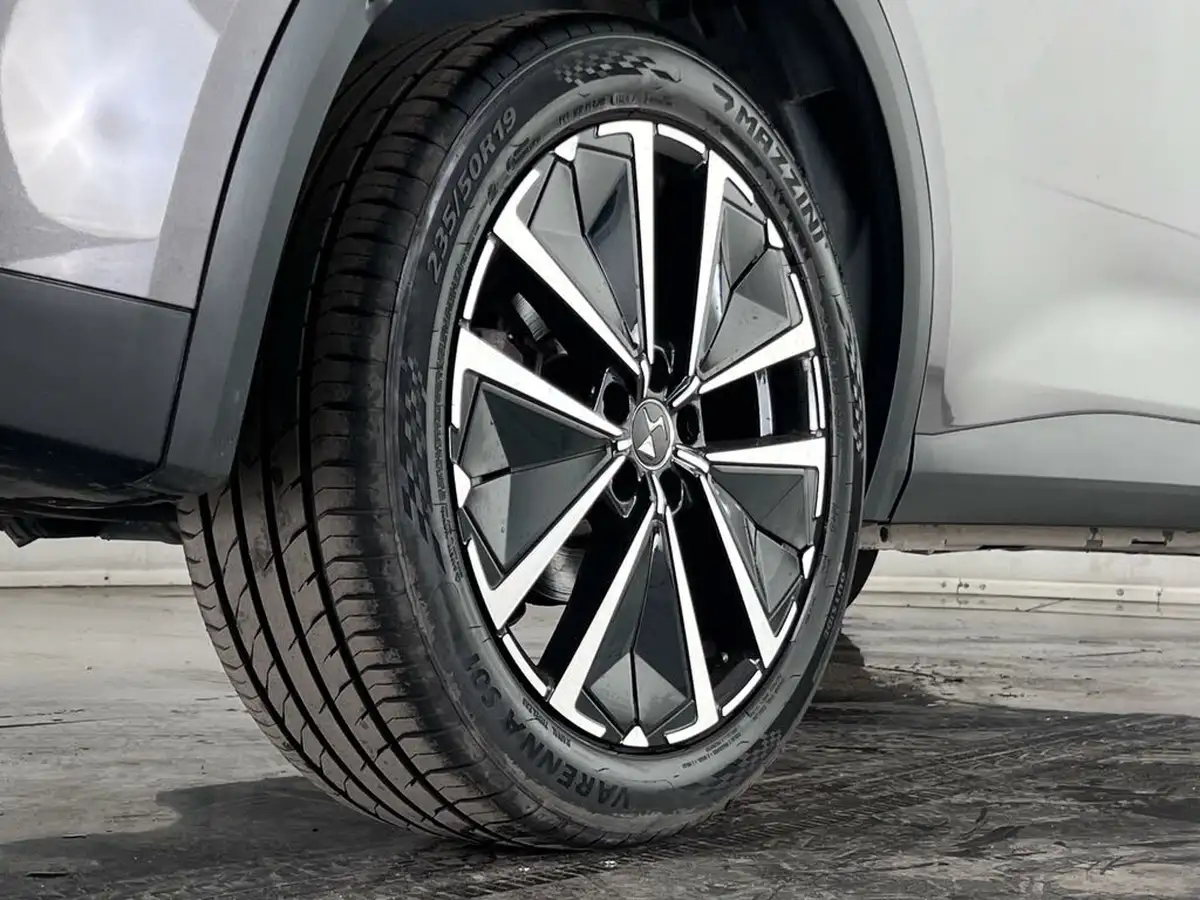 2022-ds-ds-7-crossback-15-bluehdi-performance-line-big-11
