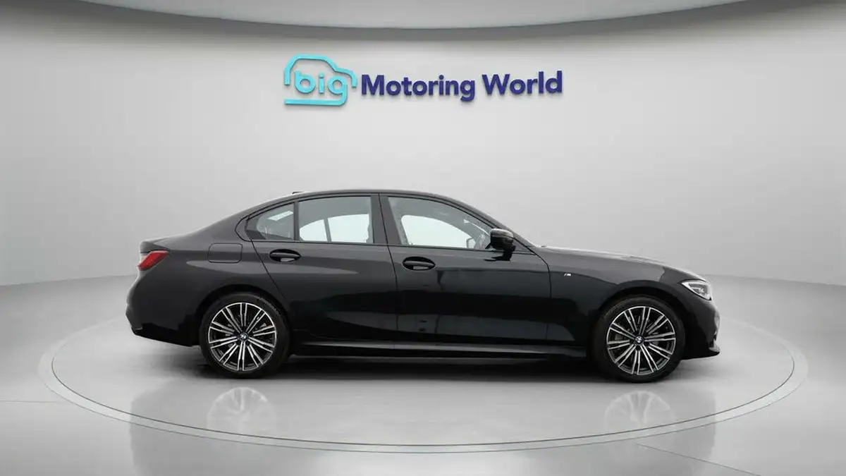 2021-bmw-3-series-20-330e-m-sport-tech-packpro-pack-saloon-4d-big-7