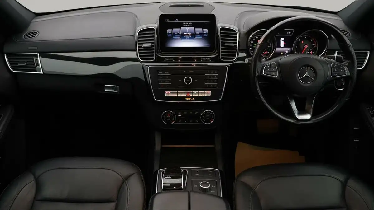 2019-mercedes-benz-gls-class-30d-gls-350d-amg-line-259ps-big-12