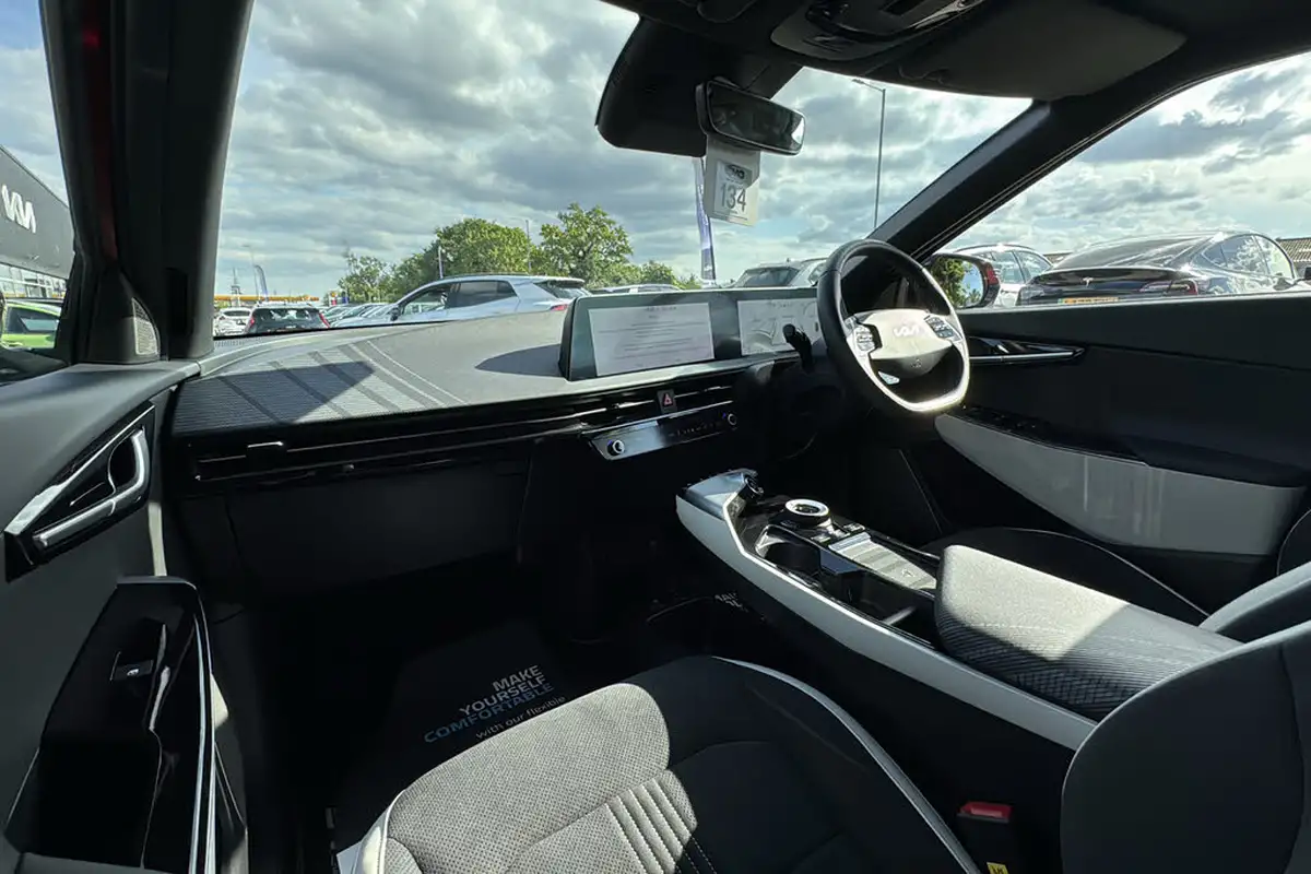 2023-kia-ev6-e-gt-line-s-225bhp-big-9