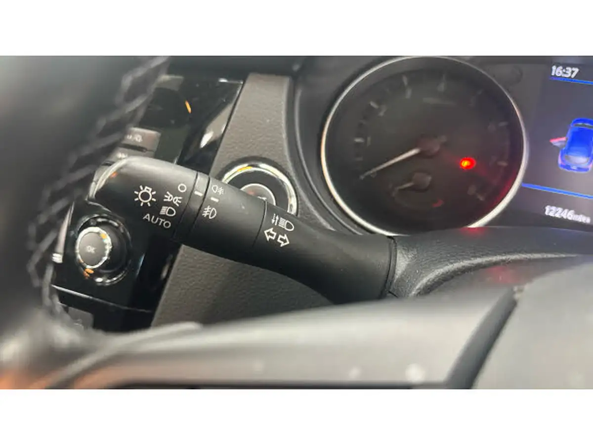 2020-nissan-qashqai-big-28