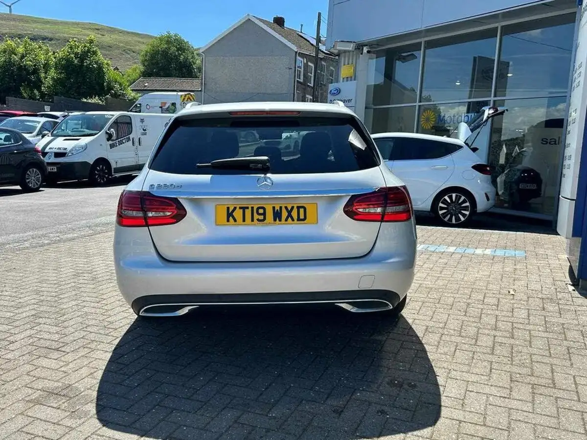 2019-mercedes-benz-c-class-20d-c220d-sport-premium-plusss-estate-5d-big-2