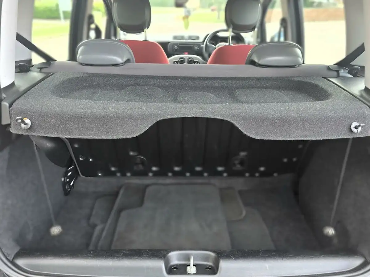 2014-fiat-panda-12-easy-big-31