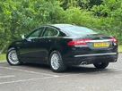 2010-jaguar-xf-30-luxury-small-3