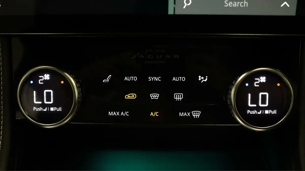 2022-jaguar-f-pace-20-p400e-r-dynamic-se-big-11