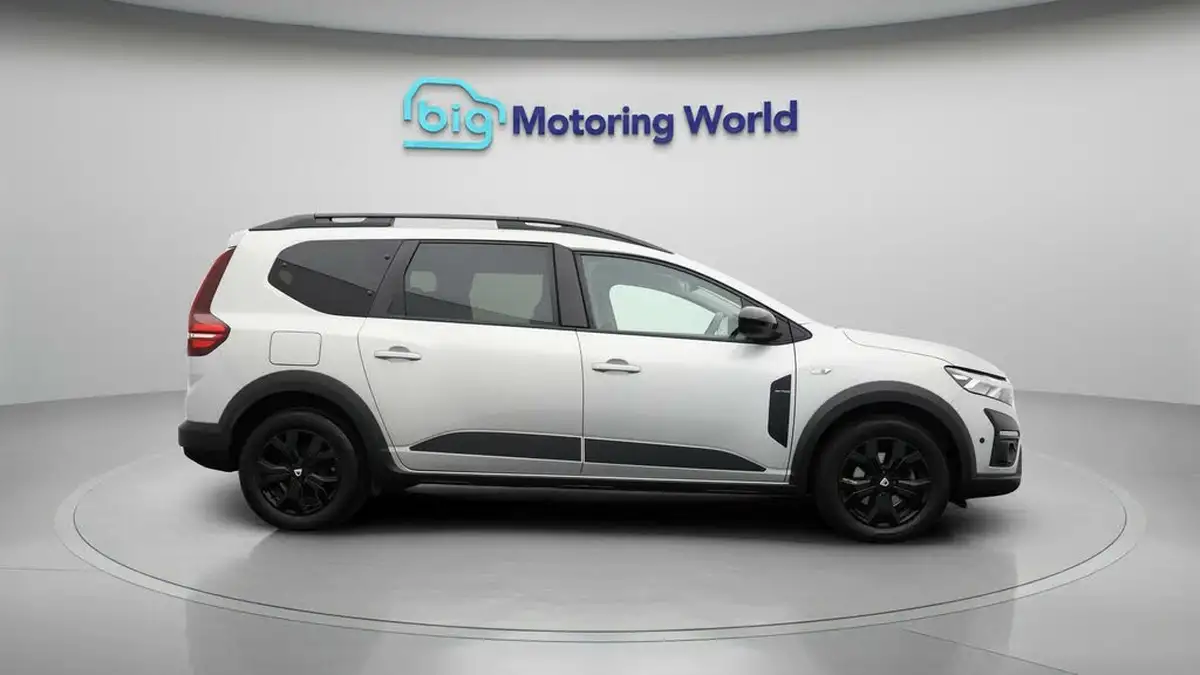 2022-dacia-jogger-10-tce-extreme-se-big-7