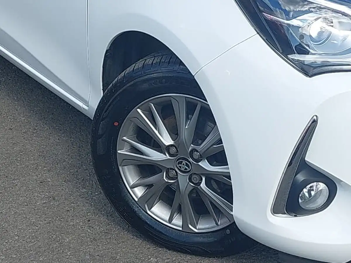 2020-toyota-yaris-10-vvt-i-icon-big-8