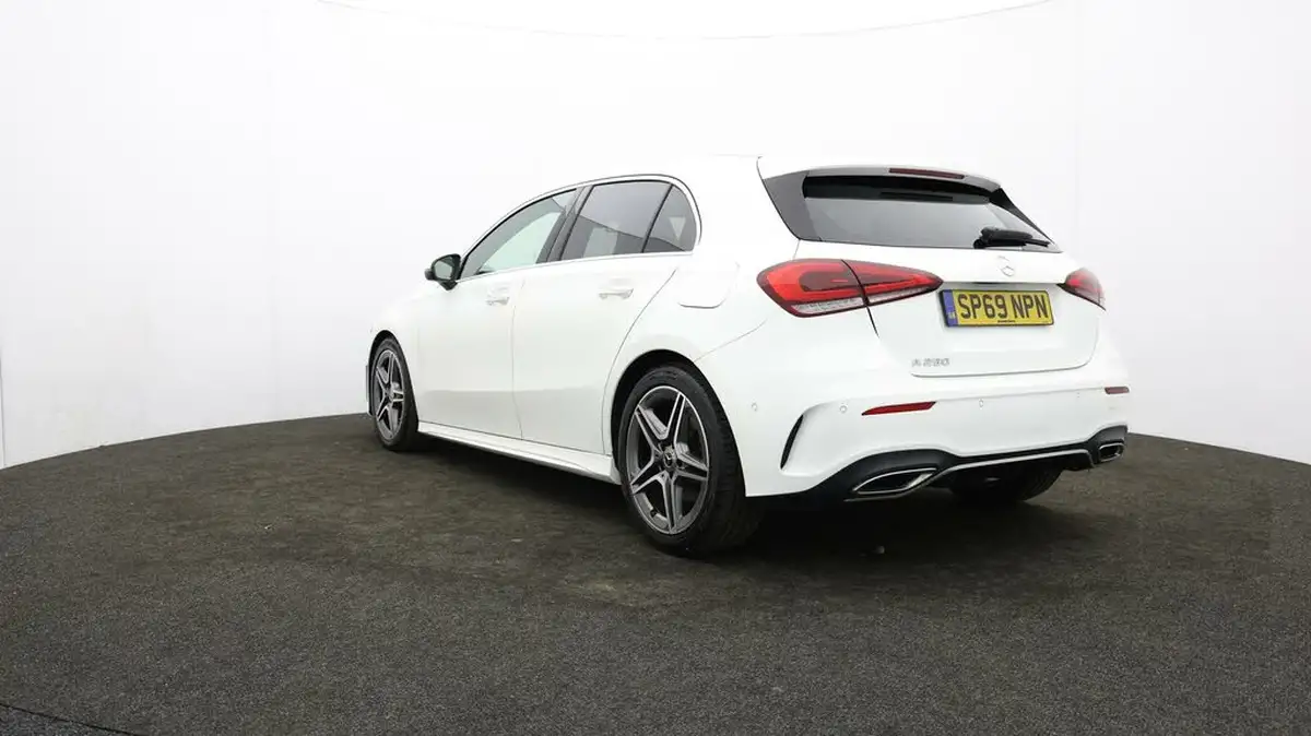 2019-mercedes-benz-a-class-20-a250-amg-line-premium-hatchback-5d-big-77