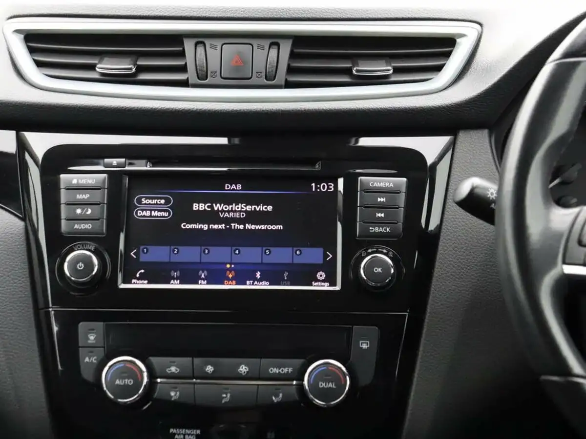 2021-nissan-qashqai-13-dig-t-acenta-premium-158ps-xtronic-big-8