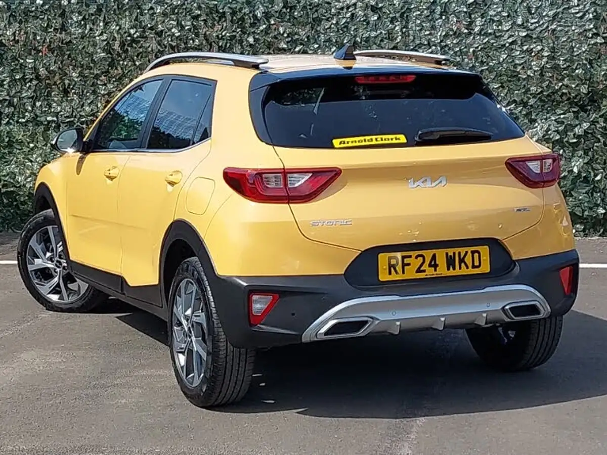 2024-kia-stonic-10-t-gdi-gt-line-s-98bhp-dct-big-1