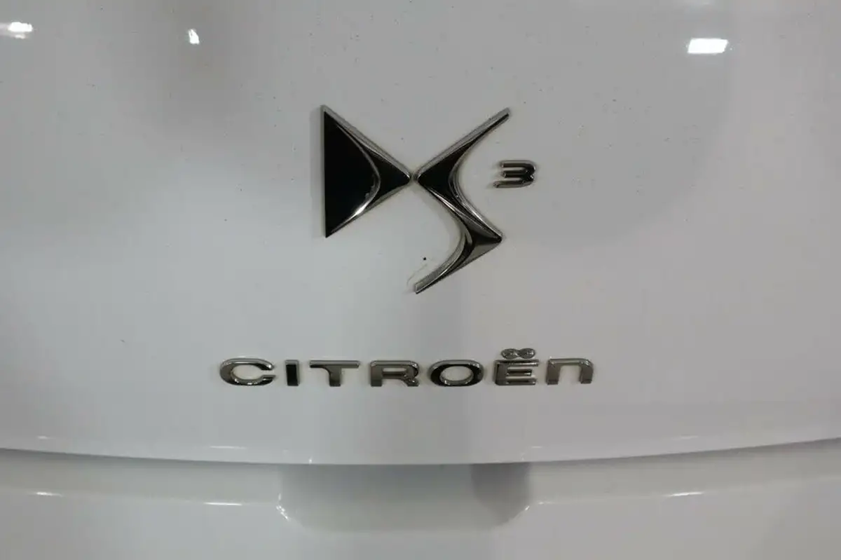 2014-citroen-ds3-cabrio-16e-hdi-dstyle-plus-big-32