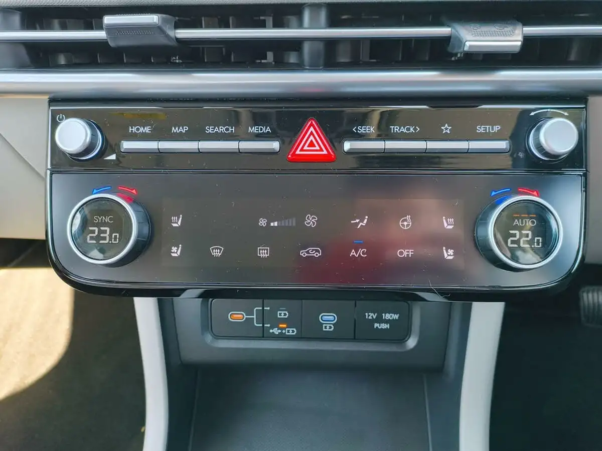 2025-hyundai-tucson-16-t-gdi-ultimate-160ps-4wd-48v-mhev-auto-big-18