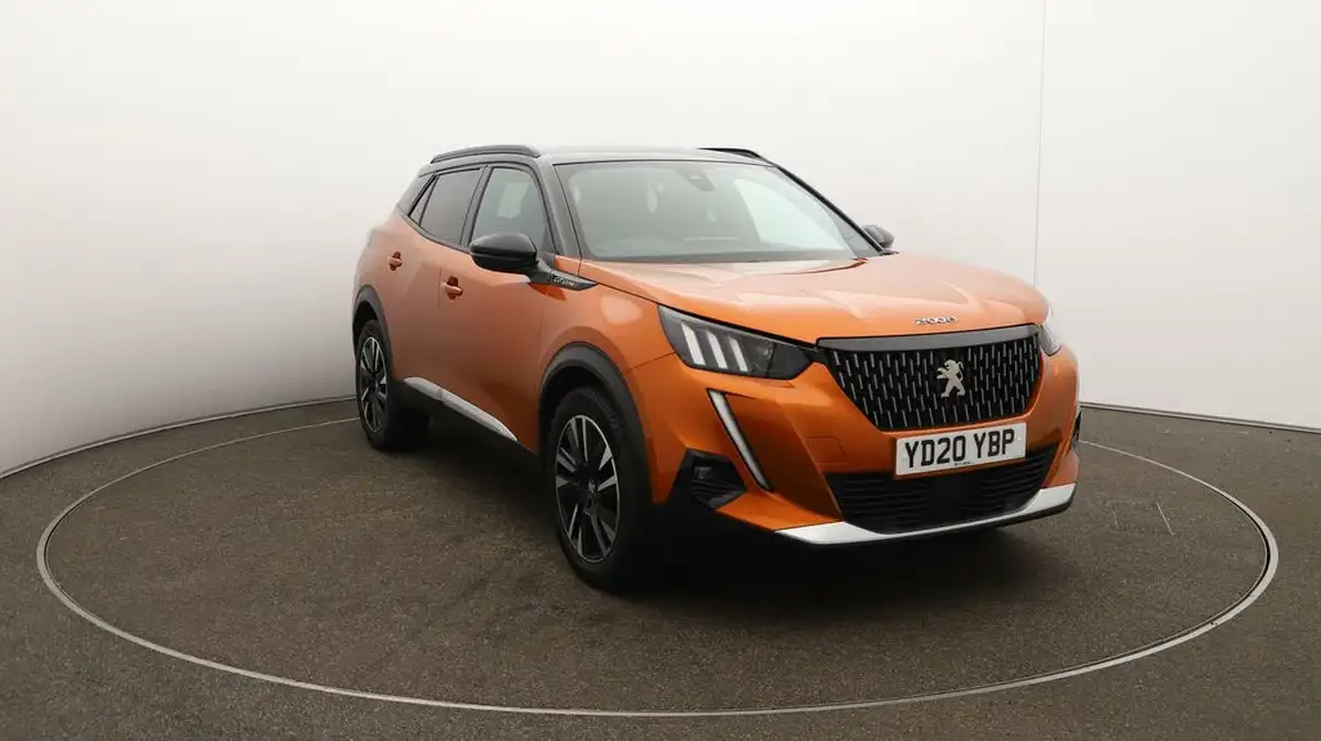 2020-peugeot-2008-suv-12-puretech-gt-line-big-37
