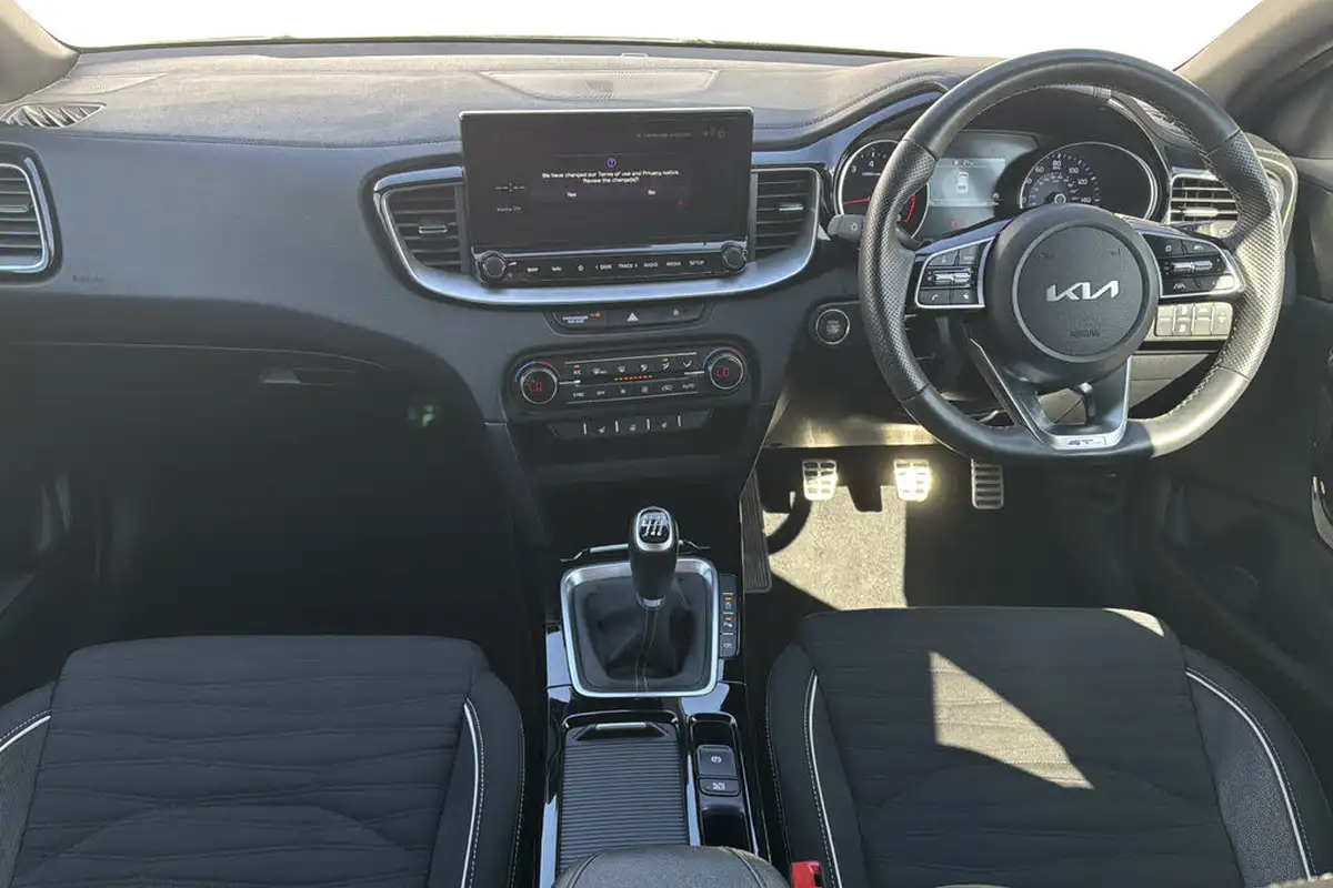 2023-kia-pro-ceed-15-t-gdi-gt-line-158bhp-big-8