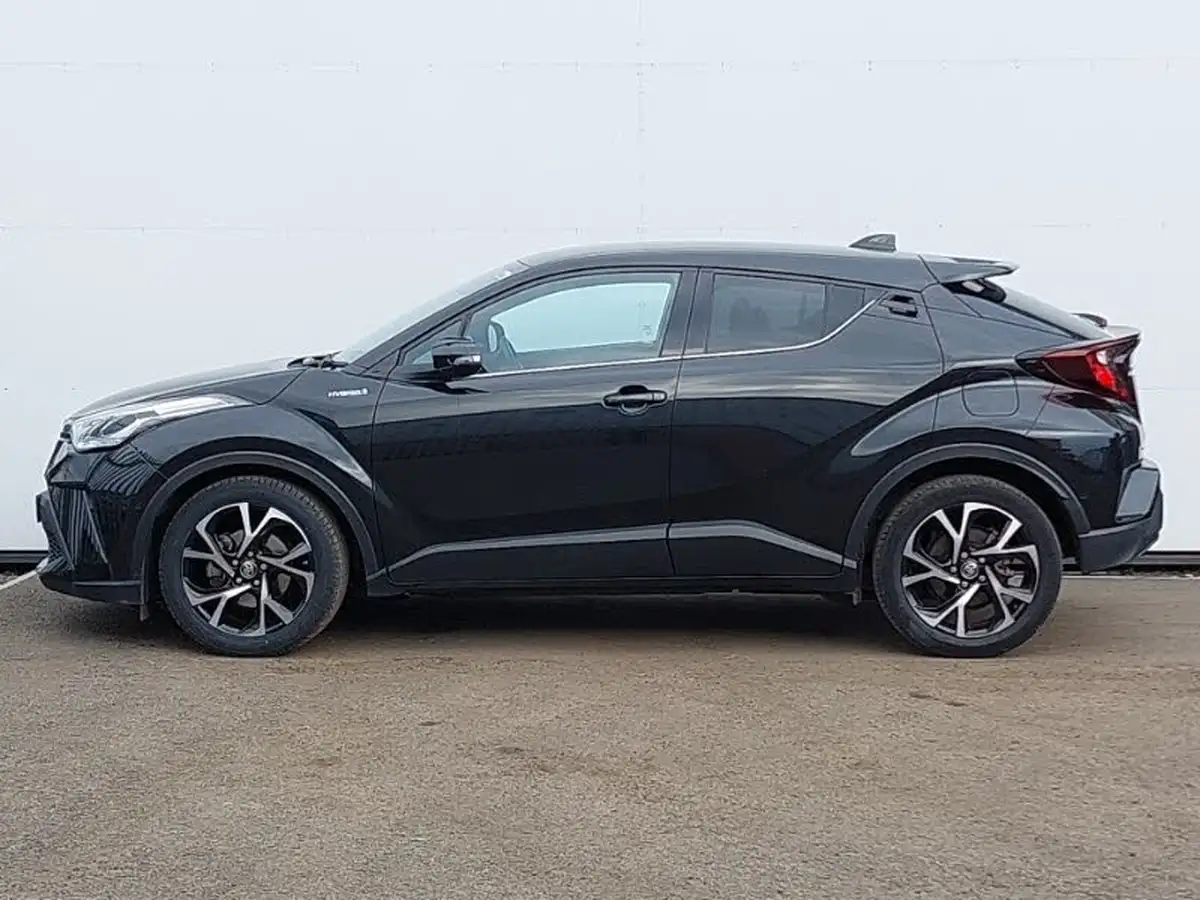 2021-toyota-c-hr-18-vvt-i-design-big-3