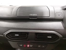 2023-dacia-sandero-10-tce-essential-90bhp-small-18