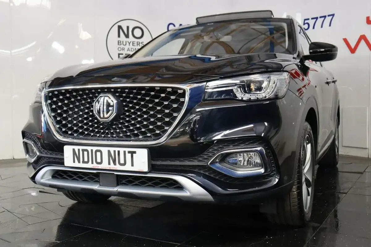 2022-mg-hs-15t-gdi-exclusive-162ps-big-12