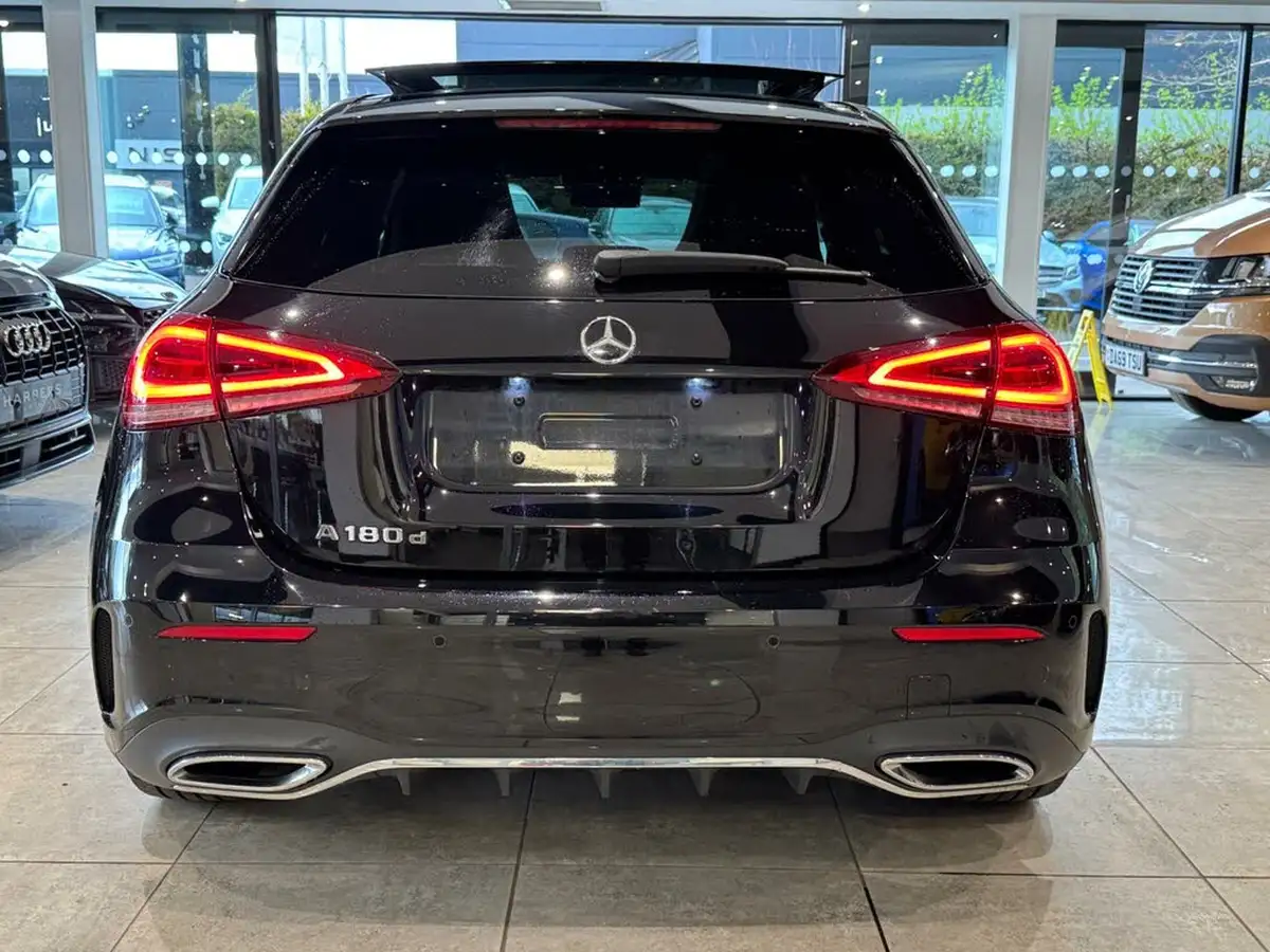 2021-mercedes-benz-a-class-20d-a180d-amg-line-premium-plus-hatchback-5d-8g-dct-big-4
