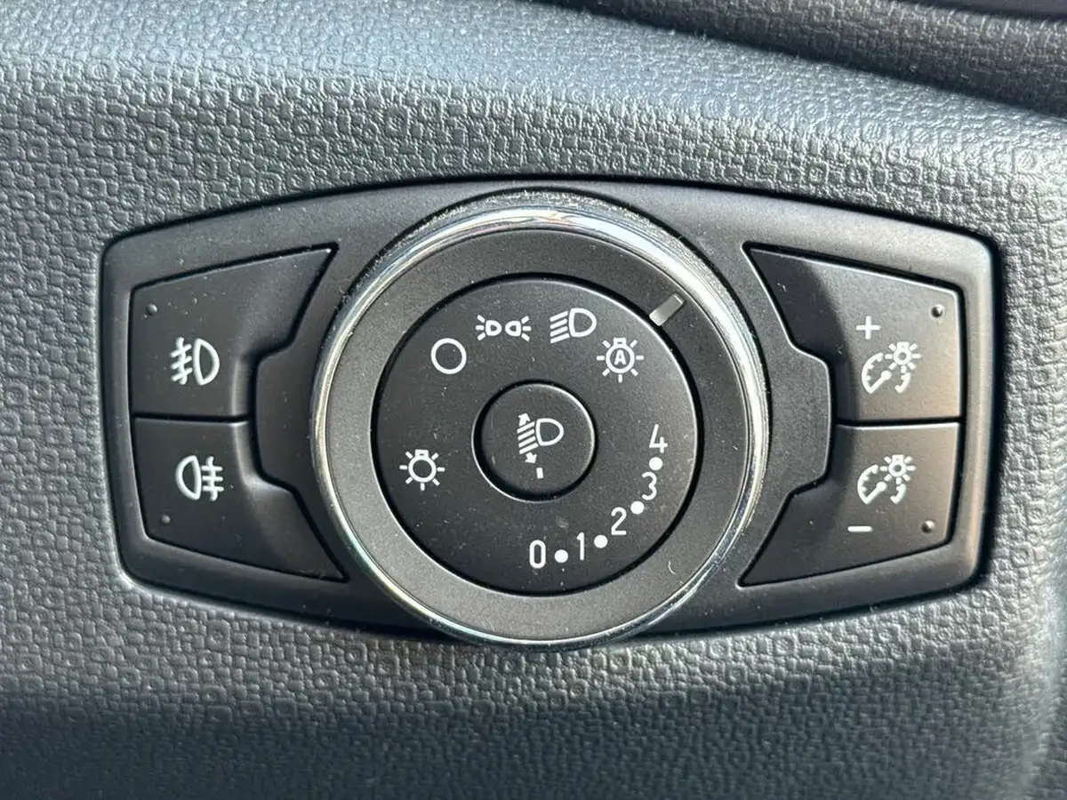 2022-ford-ecosport-10t-st-line-125ps-big-28