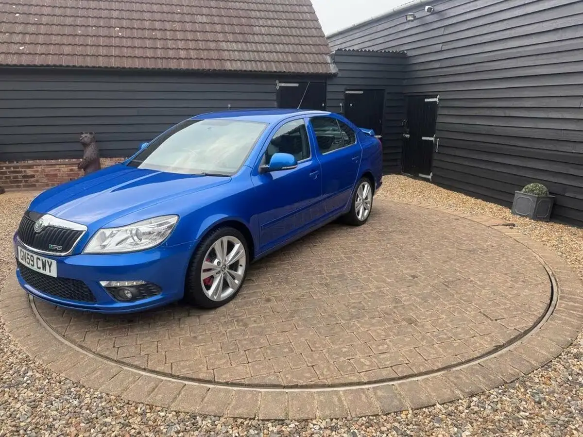 2009-skoda-octavia-20-vrs-200ps-hatchback-dsg-big-1