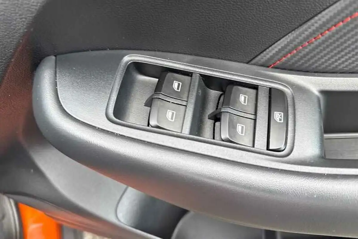 2024-mg-zs-suv-10t-gdi-excite-big-15