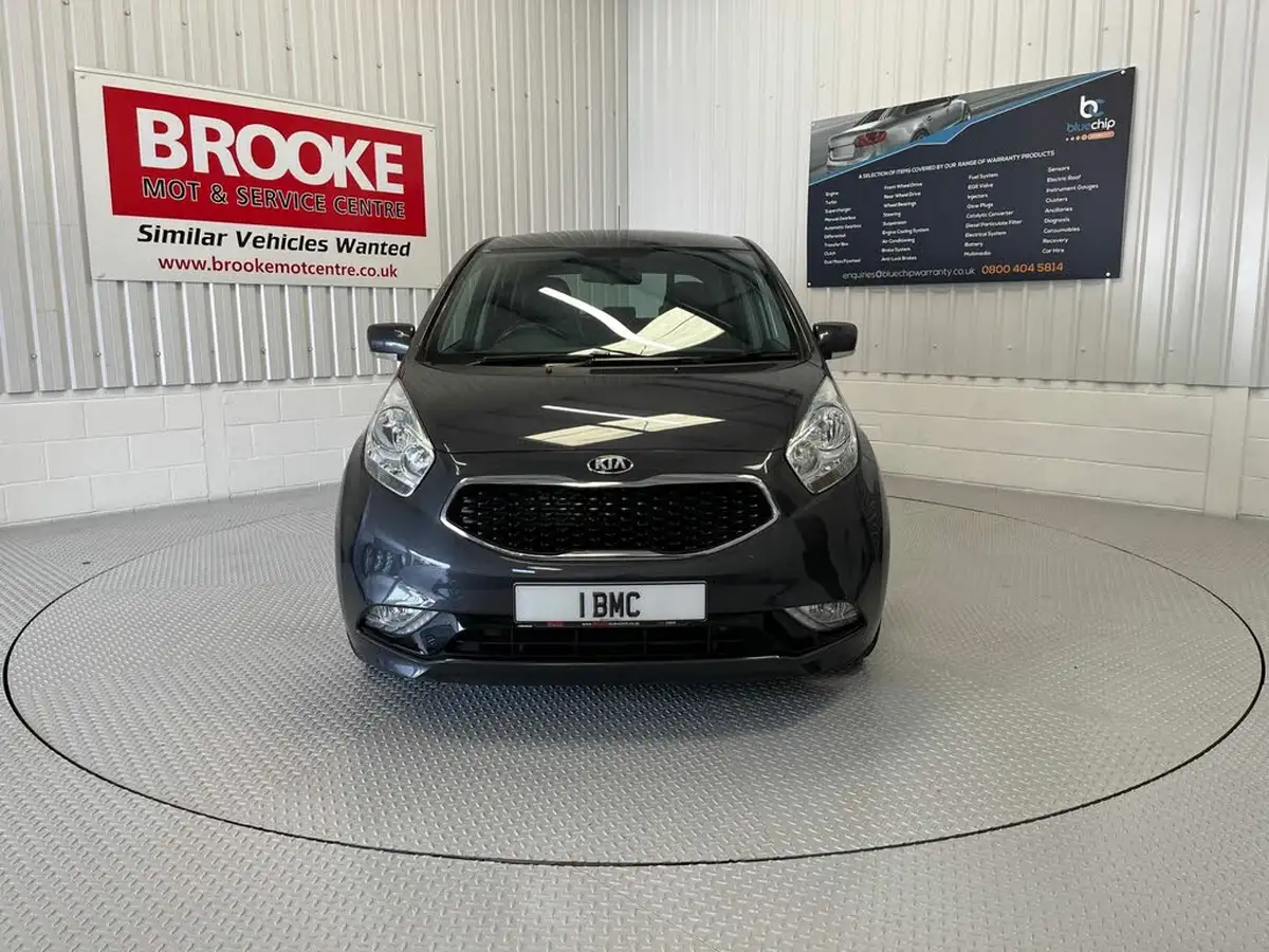 2016-kia-venga-16-3-isg-big-7