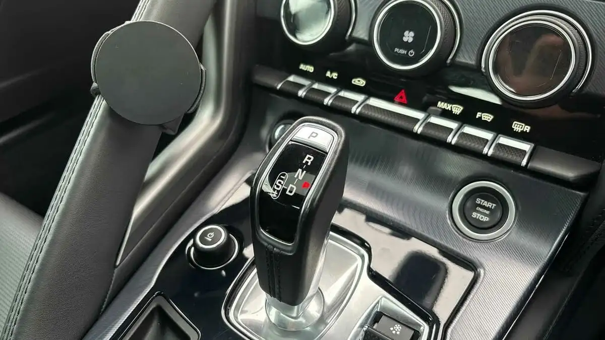 2020-jaguar-f-type-30-v6-sc-r-dynamic-380ps-coupe-auto-big-12
