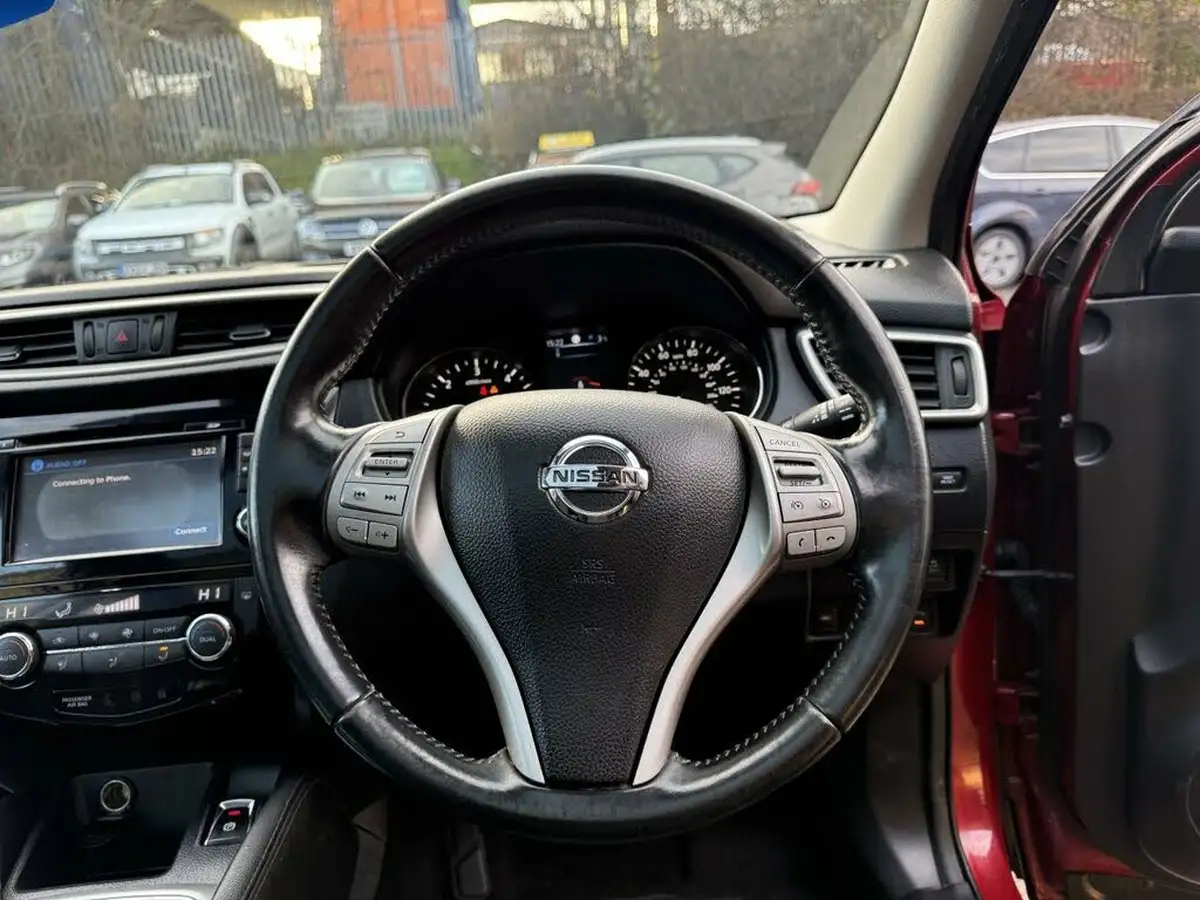 2014-nissan-qashqai-15dci-n-tec-big-10