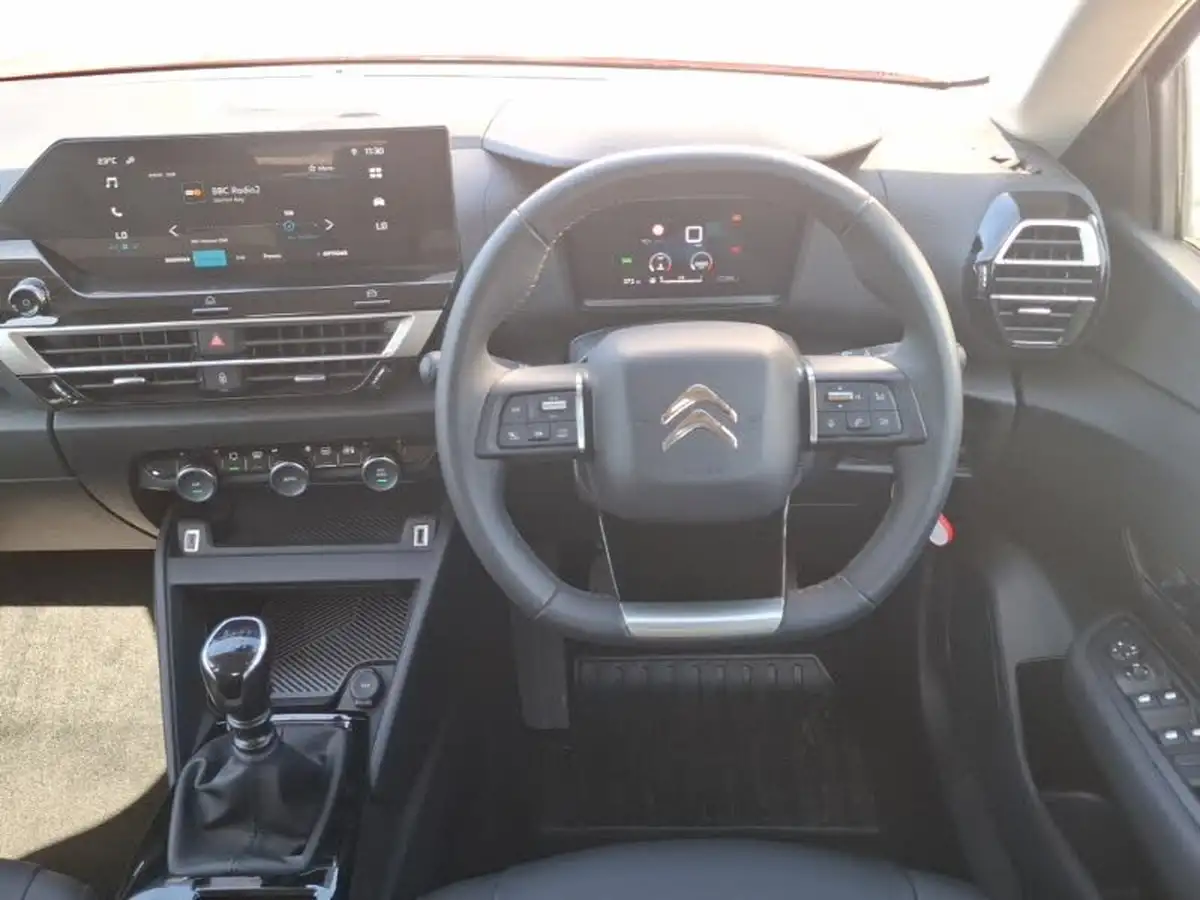2023-citroen-c4-12-puretech-sense-big-6