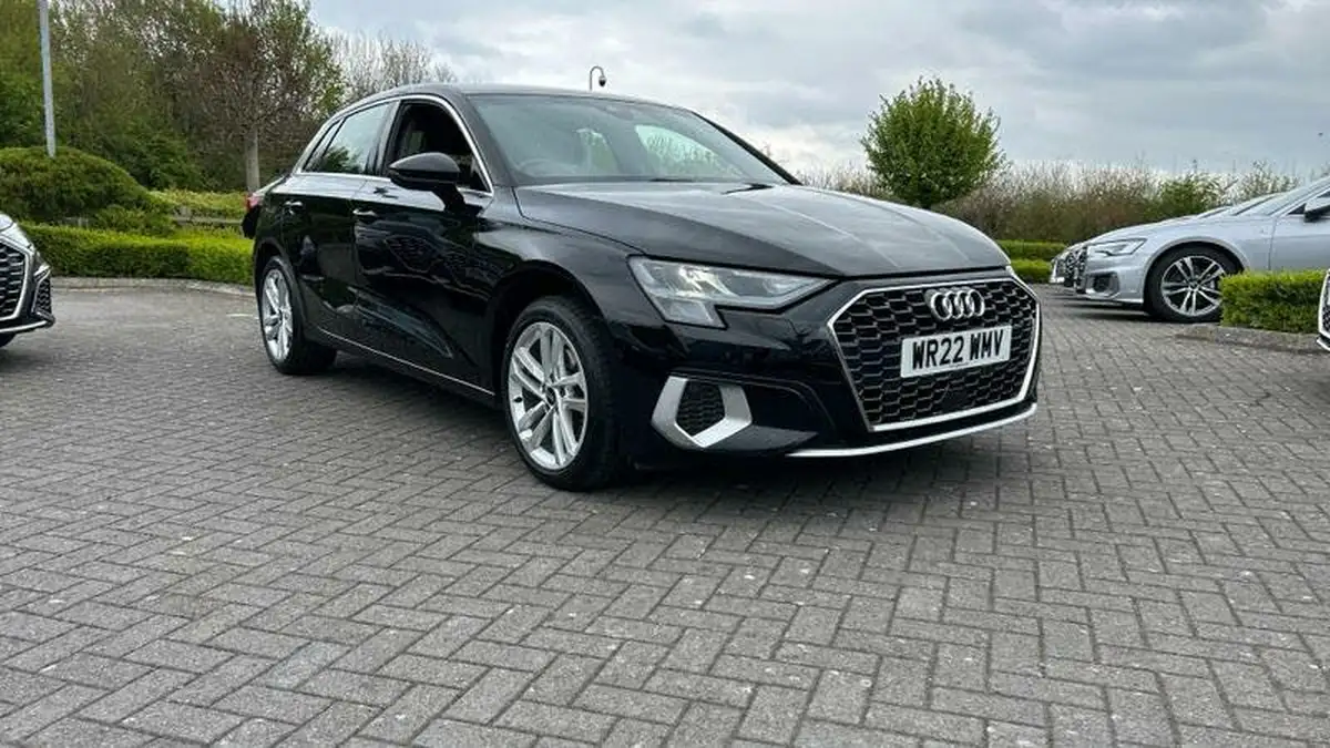 2022-audi-a3-15-35-tfsi-sportback-5d-s-tronic-big-17