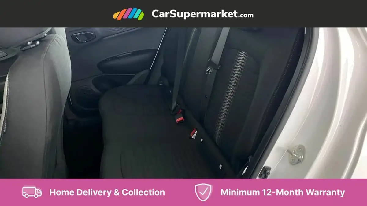 2022-hyundai-i10-12-se-connect-auto-big-17