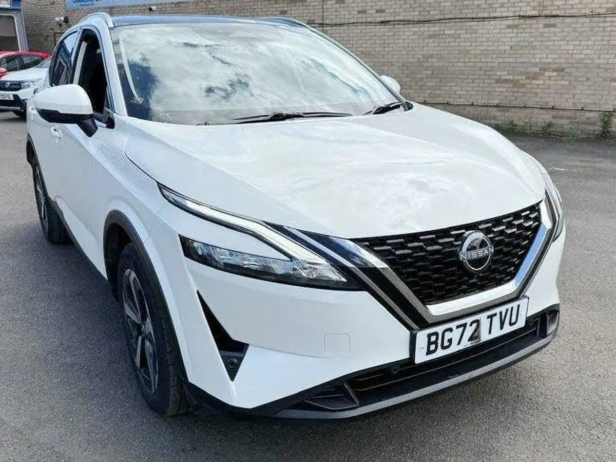 2022-nissan-qashqai-13-dig-t-n-connecta-160ps-auto-big-2
