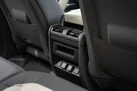 2023-land-rover-110-defender-30-d250-x-dynamic-hse-small-39