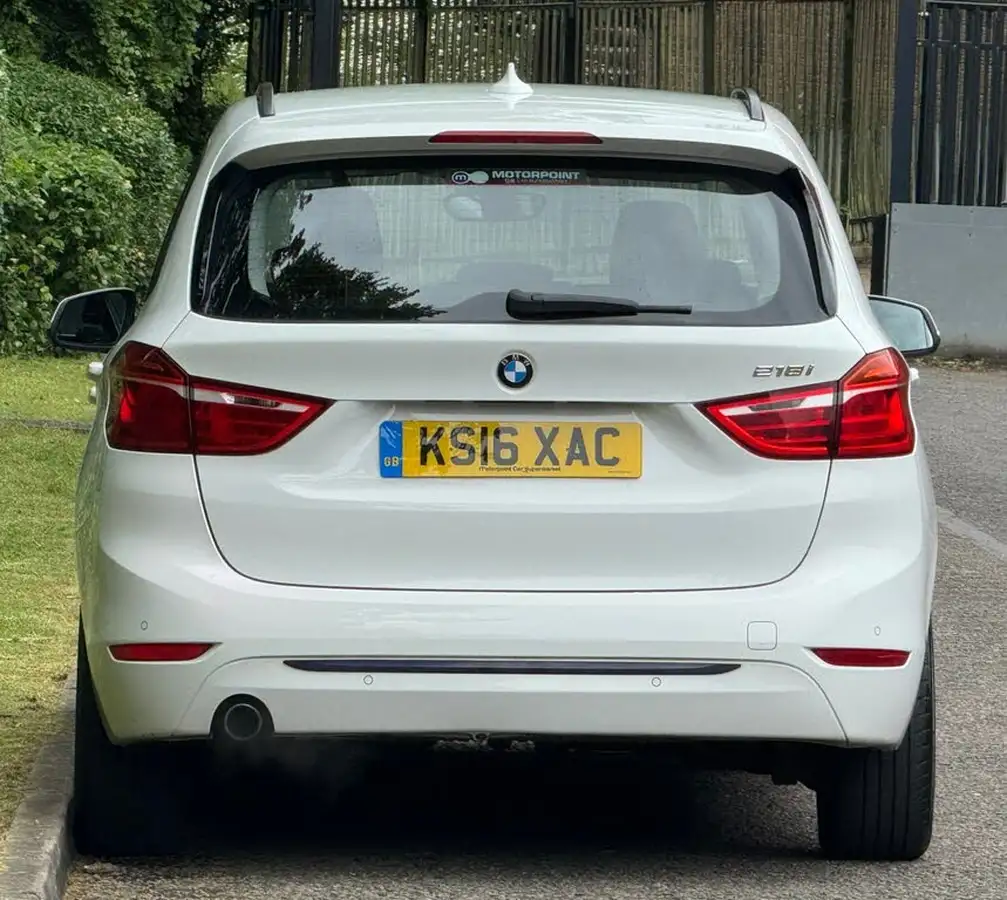 2016-bmw-2-series-15-218i-sport-gran-tourer-5d-big-4