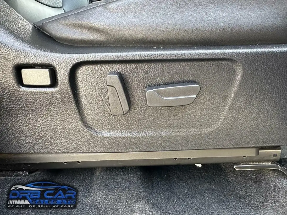 2022-isuzu-d-max-19td-dl40-pickup-auto-big-30