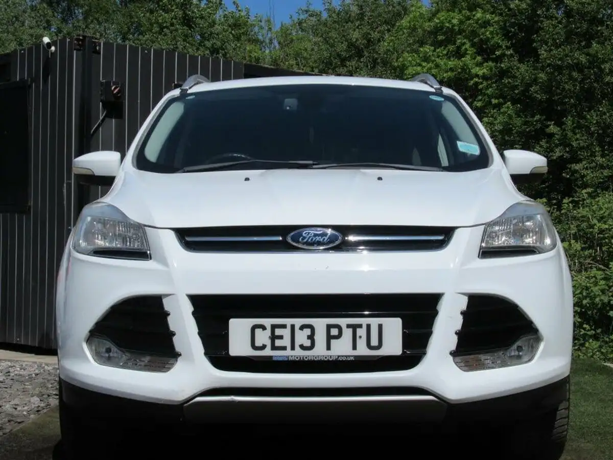 2013-ford-kuga-20tdci-titanium-163ps-4x4-big-1