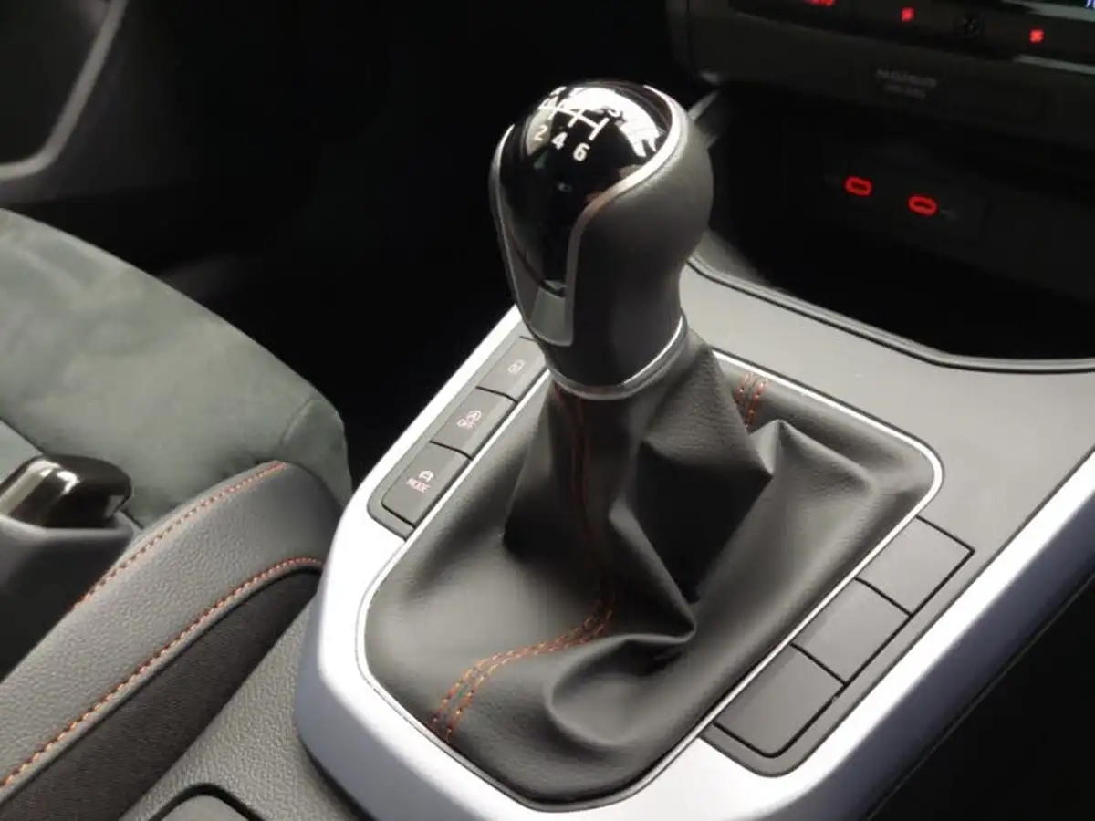 2024-seat-arona-10-tsi-fr-sport-115ps-big-16
