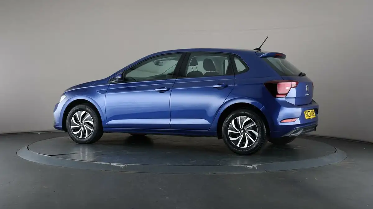 2023-volkswagen-polo-10-tsi-life-big-71