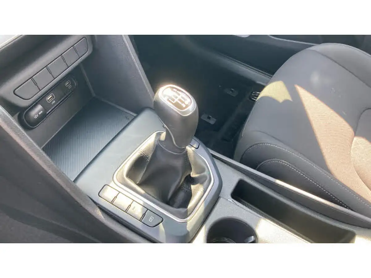 2023-kia-sportage-16-t-gdi-2-148bhp-big-12