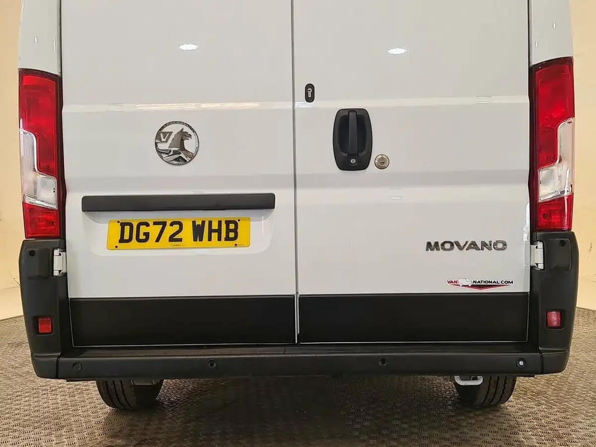 2023-vauxhall-movano-22cdti-l3-h2-3500-prime-140pseu6d-2179cc-big-14