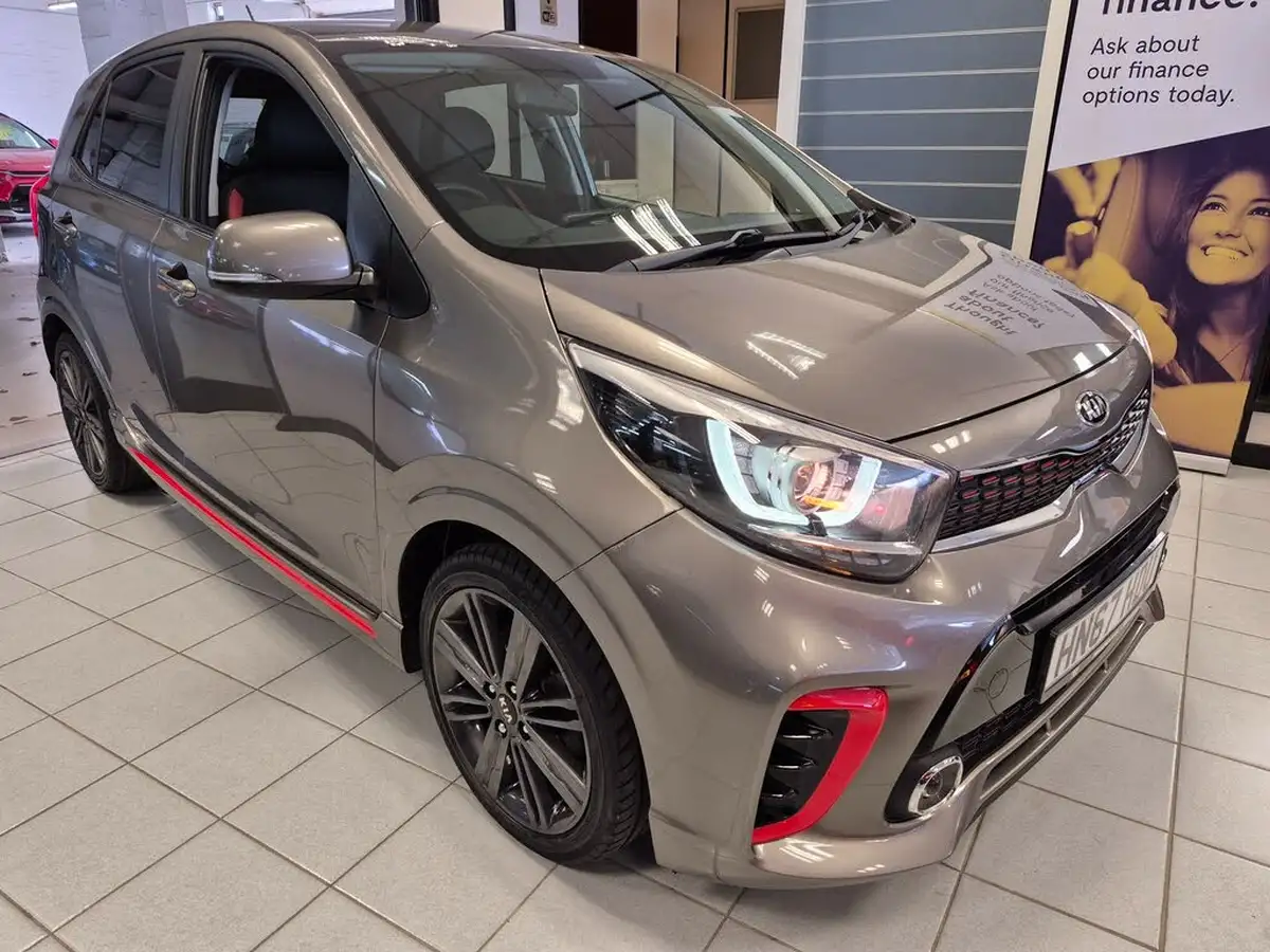 2017-kia-picanto-10-gt-line-big-0