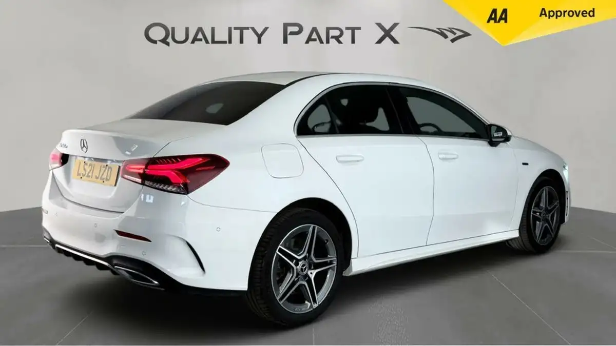 2021-mercedes-benz-a-class-13-a250e-amg-line-executive-saloon-4d-big-2