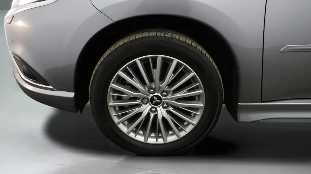 2021-mitsubishi-outlander-24-dynamic-phev-big-17