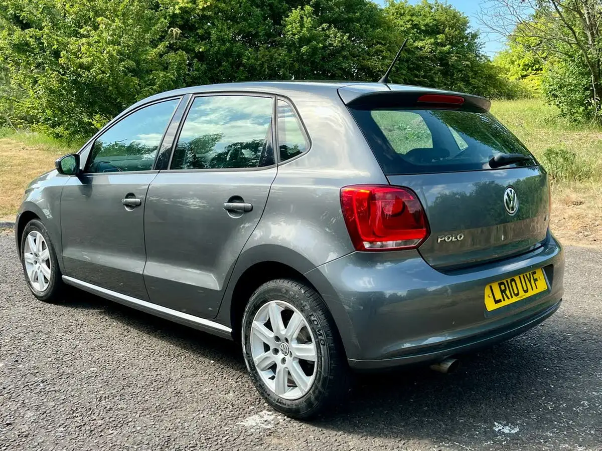 2010-volkswagen-polo-14-se-86ps-5d-dsg-big-7