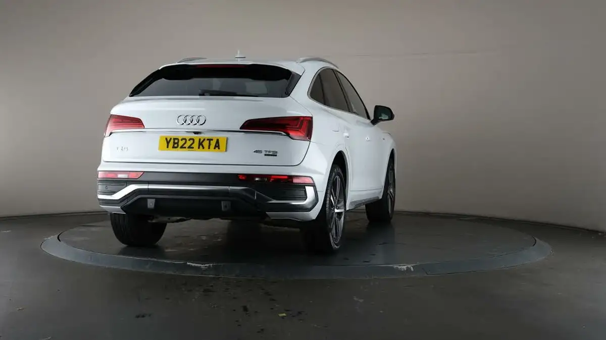 2022-audi-q5-20-45-tfsi-s-line-sportback-big-71