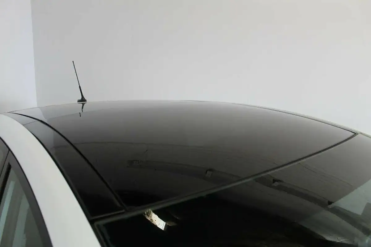 2011-kia-venga-16-3-auto-big-12
