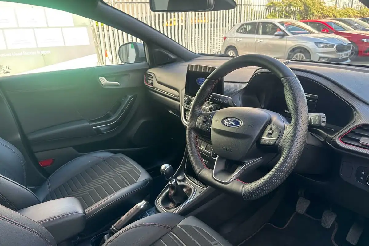 2023-ford-puma-suv-10-st-line-x-125ps-big-5