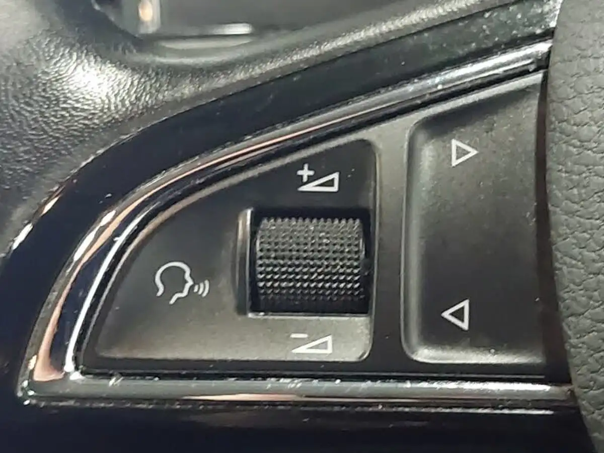 2020-skoda-karoq-15-tsi-se-technology-big-11