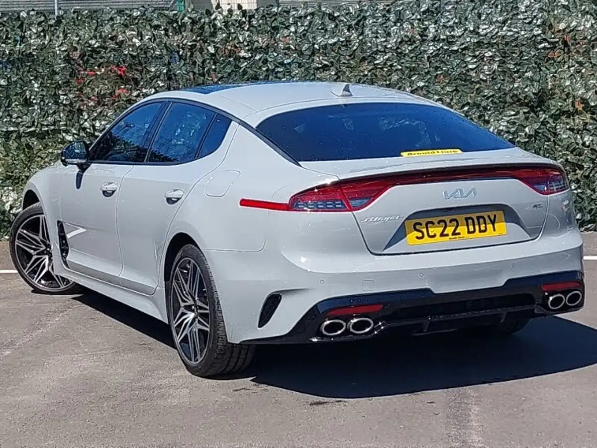 2022-kia-stinger-33-t-gdi-gt-s-big-1
