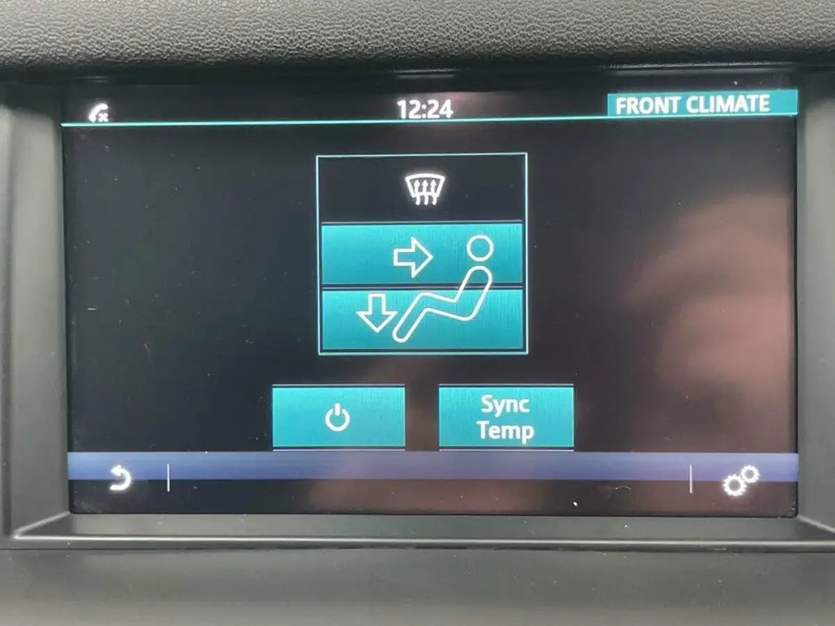 2018-land-rover-discovery-sport-20td4-se-tech-180ps-big-40